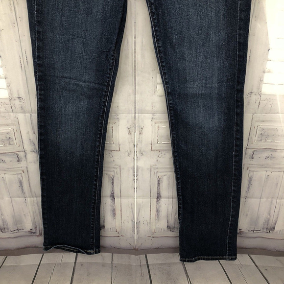 Tommy Hilfiger Women Size 2R 2 Reg Straight Leg Blue Denim Jeans Medium Wash - Picture 3 of 7